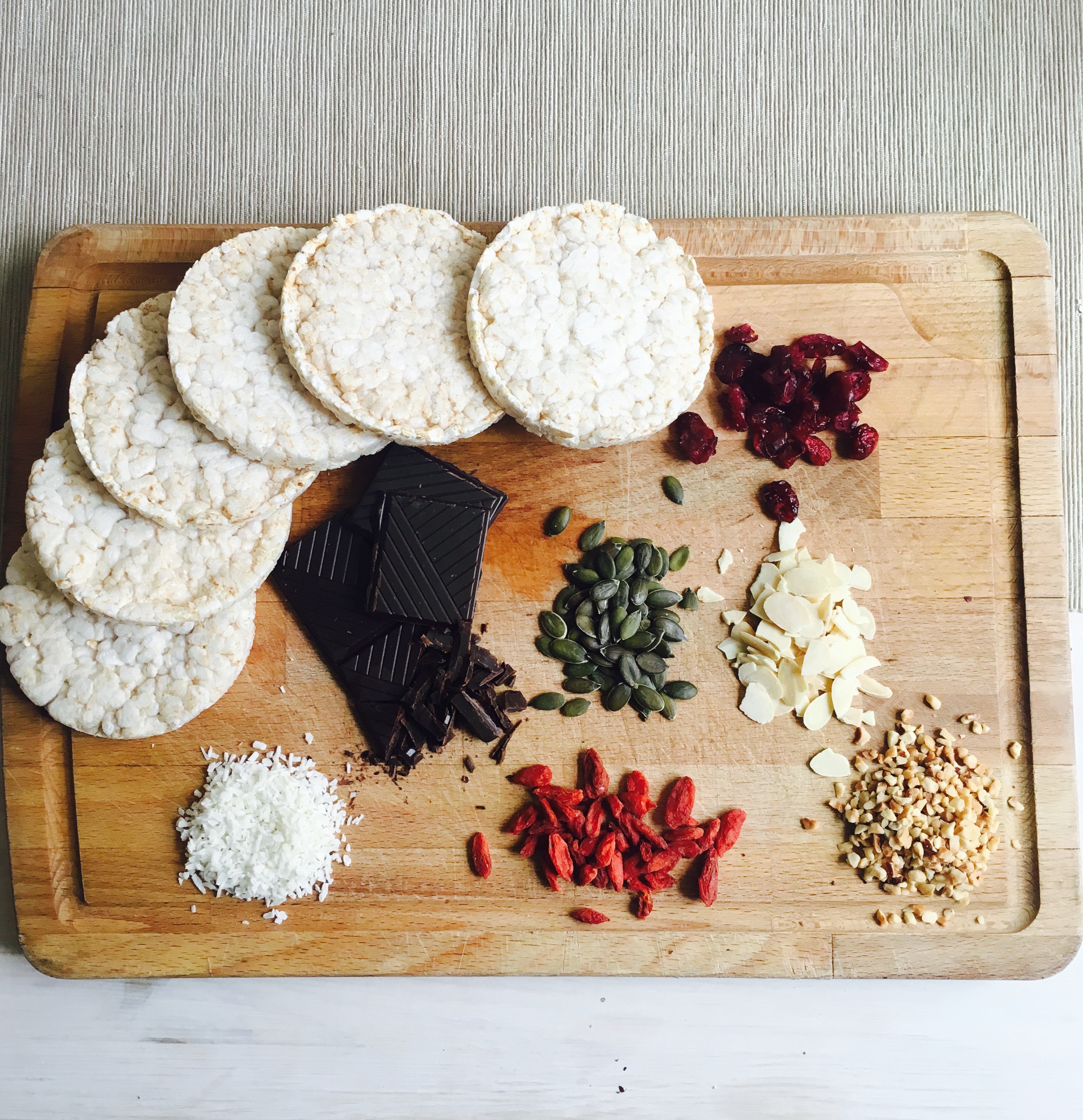 Topped Rice Cakes Chocolate topped Rice Cakes…with extras! | Here are a few...